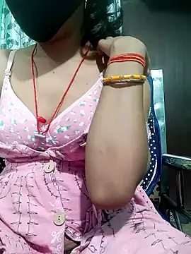 Snapshot of Puja_1230 chatting on June 11, 2026, 5:11 pm Puja 1230 online show from June 11, 2026, 5:11 pm