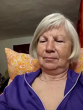 KlaudiaDarling online show from March 29, 2026, 7:03 pm