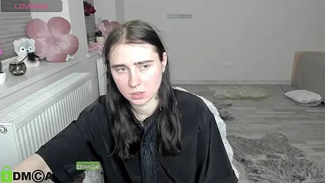 KrissLimada online show from April 10, 2026, 9:30 pm