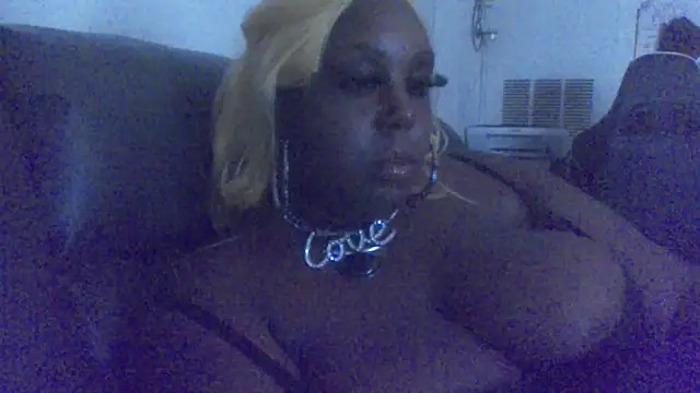 Babyboo3620 online show from May 18, 2026, 7:41 pm