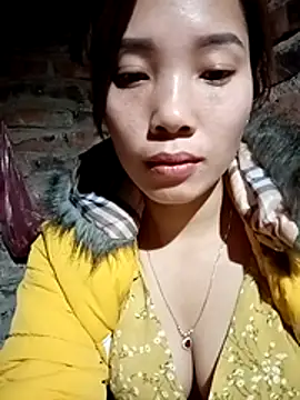 yeutinh00 online show from January 6, 2026, 7:06 pm