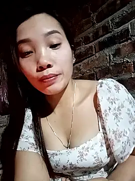 yeutinh00 online show from January 8, 2026, 11:45 am