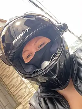 Snapshot of Scarlet_auraa chatting on February 27, 2026, 5:02 pm Scarlet auraa online show from February 27, 2026, 5:02 pm