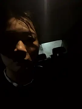 Snapshot of mo-mo-69 chatting on January 10, 2026, 12:40 pm mo-mo-69 online show from January 10, 2026, 12:40 pm