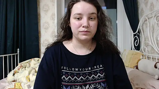 AmazingAllice online show from February 8, 2026, 3:04 pm