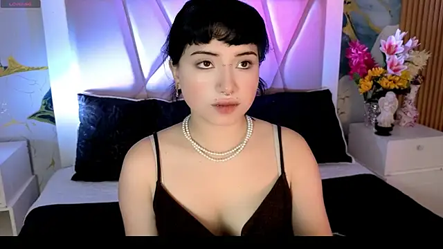 Sienna Desiree online show from April 27, 2026, 12:36 pm
