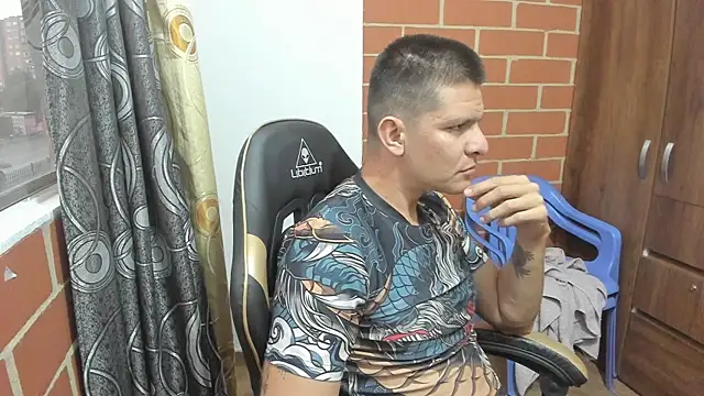 sexcolombia20 online show from April 15, 2026, 11:28 am