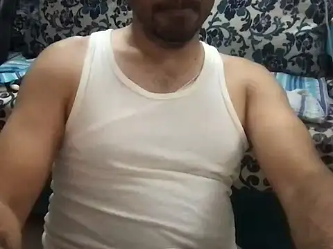 sundar85m online show from April 19, 2026, 6:54 pm