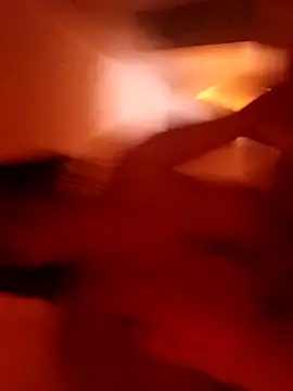 Snapshot of Bigbrowneyes25 chatting on February 1, 2026, 12:20 am Bigbrowneyes25 online show from February 1, 2026, 12:20 am