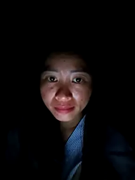 Hiniyk2 online show from May 11, 2026, 9:45 pm