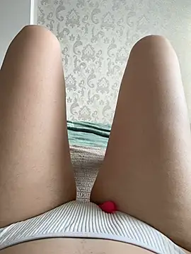 Snapshot of Mersedas00 chatting on January 15, 2026, 7:13 am Mersedas00 online show from January 15, 2026, 7:13 am