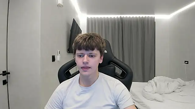 Snapshot of bonekoambalabu chatting on March 12, 2026, 10:49 pm bonekoambalabu online show from March 12, 2026, 10:49 pm