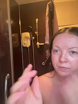 Nova-Vixen online show from February 22, 2026, 4:16 pm