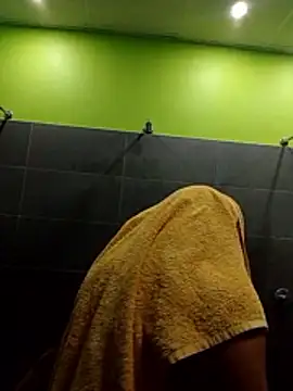 Snapshot of exotishe chatting on April 12, 2026, 11:43 pm exotishe online show from April 12, 2026, 11:43 pm