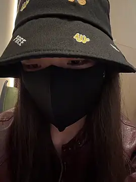 ZJbaby online show from March 29, 2026, 12:49 pm