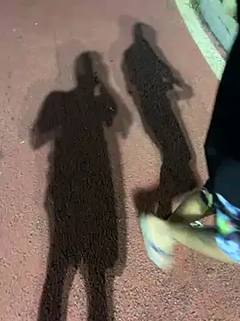 Snapshot of LontraAndBear chatting on February 15, 2026, 8:02 am LontraAndBear online show from February 15, 2026, 8:02 am