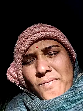 Punam sing online show from January 7, 2026, 9:50 pm