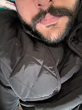 Snapshot of hairyboypenis chatting on February 6, 2026, 6:18 am hairyboypenis online show from February 6, 2026, 6:18 am