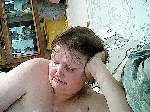 nataly4560 online show from June 14, 2026, 8:22 pm
