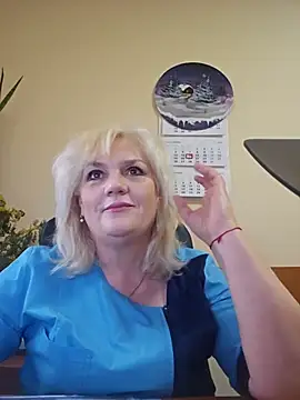 AliceStar333 online show from March 18, 2026, 5:21 am