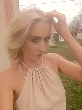 nikeynightshade online show from March 11, 2026, 1:39 pm