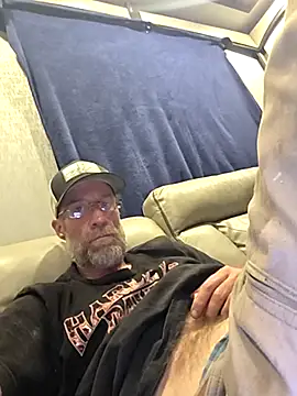 tittycum3636 online show from April 15, 2026, 9:16 am