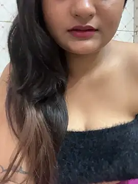 Curvy Anaya online show from March 12, 2026, 5:46 am