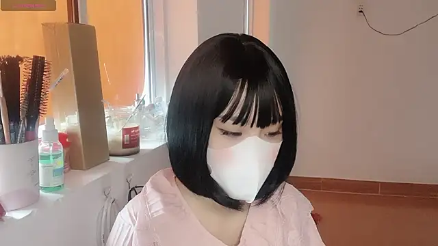 Snapshot of Tieu-May chatting on February 5, 2026, 5:45 am Tieu-May online show from February 5, 2026, 5:45 am