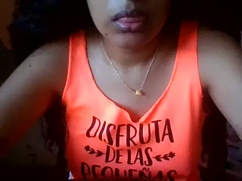 Snapshot of Kandysweety_2 chatting on June 25, 2026, 10:36 pm Kandysweety 2 online show from June 25, 2026, 10:36 pm