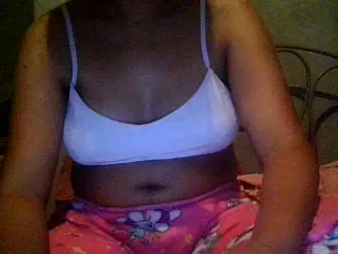 Snapshot of Kandysweety_2 chatting on July 11, 2026, 7:27 pm Kandysweety 2 online show from July 11, 2026, 7:27 pm