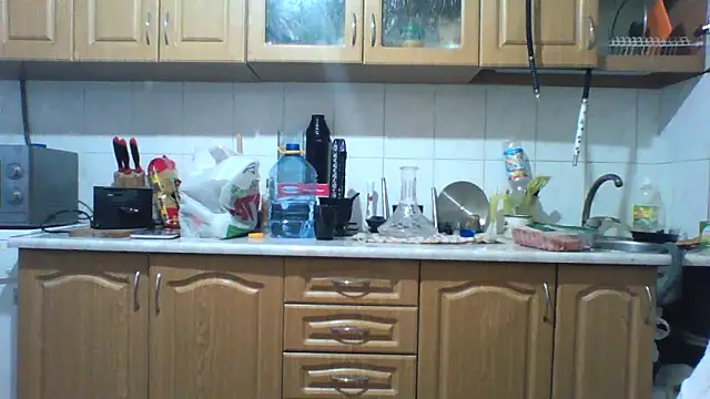 KaelNox online show from April 6, 2026, 3:26 am