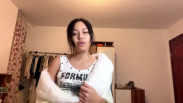 RenSato  online show from January 9, 2026, 6:31 pm