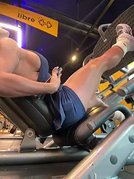 RoseOnYou online show from April 9, 2026, 7:30 pm