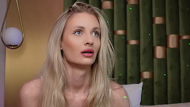 AmeliaAngel online show from January 8, 2025, 8:27 am