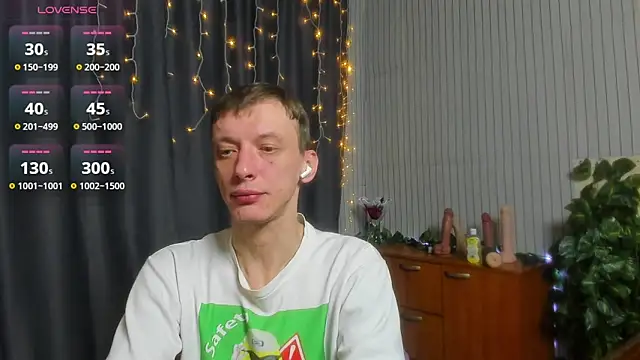 Snapshot of Jamie_Inked chatting on February 16, 2026, 3:13 am Jamie Inked online show from February 16, 2026, 3:13 am