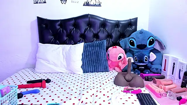 ValeryPettry 11 online show from March 26, 2026, 12:28 am