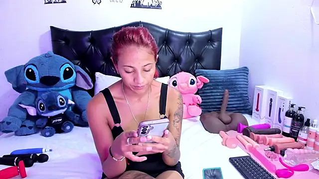 ValeryPettry 11 online show from March 28, 2026, 2:22 am