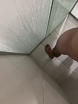 jeanramon01 online show from February 24, 2026, 11:03 pm