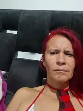 cintia love online show from April 21, 2026, 10:23 pm