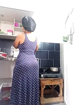 Snapshot of IIv0ryN0IIReX-XX chatting on January 31, 2026, 7:11 pm IIv0ryN0IIReX-XX online show from January 31, 2026, 7:11 pm