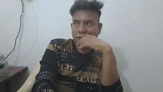 Snapshot of KUMA_500 chatting on March 15, 2026, 2:23 pm KUMA 500 online show from March 15, 2026, 2:23 pm