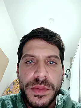 Adrianxxxxxx53 online show from January 13, 2026, 4:51 am