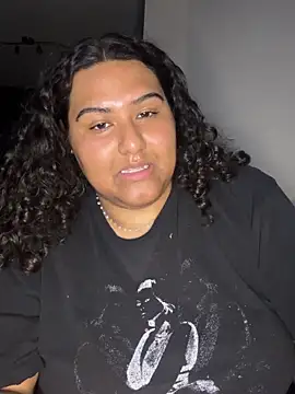 Angeliccreamyrican online show from April 5, 2026, 4:53 am