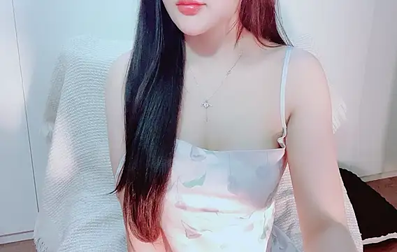 Snapshot of Junnatalie__ chatting on January 12, 2026, 3:45 am Junnatalie online show from January 12, 2026, 3:45 am