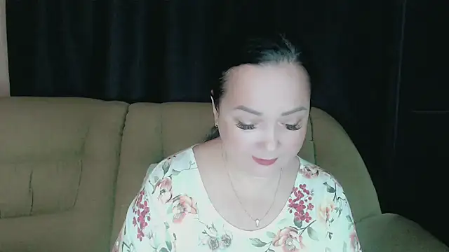 infinity loveliness online show from October 5, 2025, 6:34 am