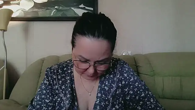 infinity loveliness online show from March 23, 2026, 9:24 am