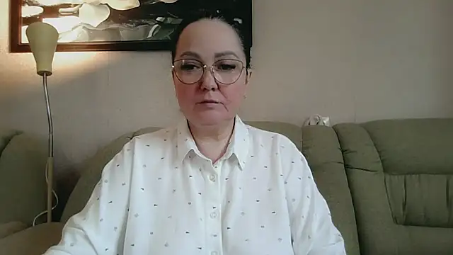 infinity loveliness online show from May 22, 2026, 6:20 am