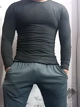 ravi18122 online show from January 12, 2026, 4:45 pm