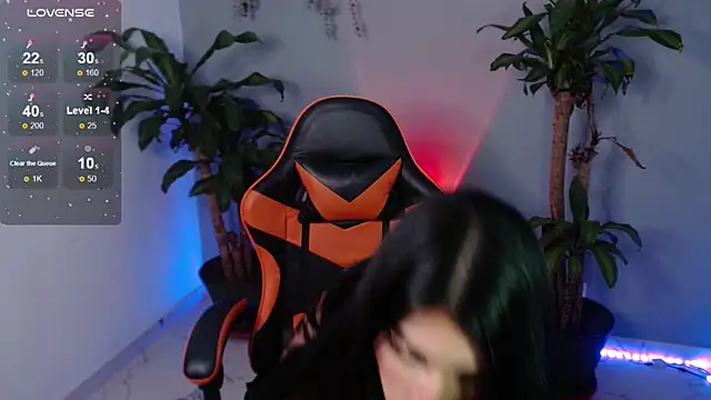 Lovely bella  online show from March 4, 2026, 7:47 am