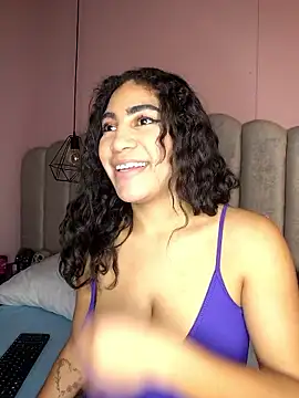 violetafoxxxy online show from January 16, 2026, 12:42 pm